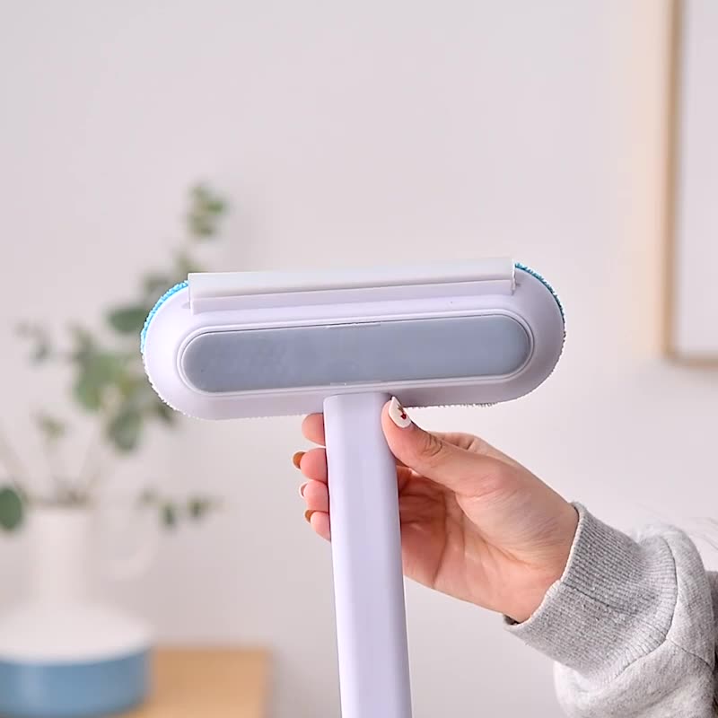 Brosse FurClean à manche